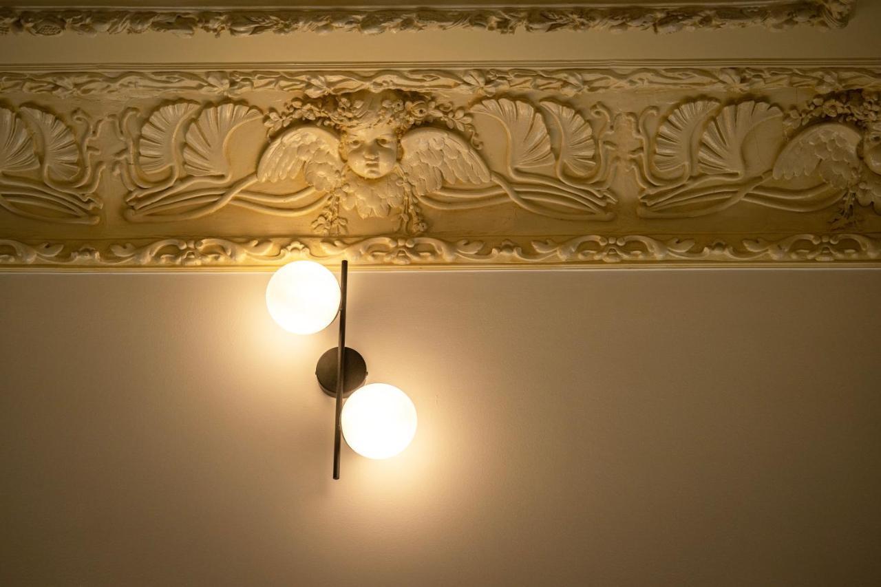 Genesis Grande Acropolis Hill Villa アテネ エクステリア 写真